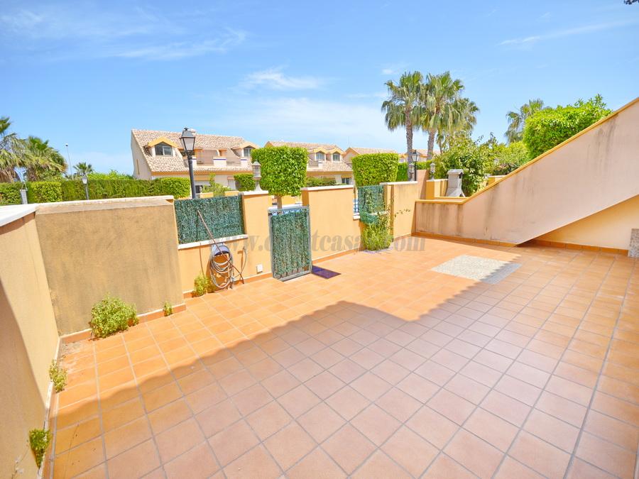 For rent of bungalow in Orihuela Costa