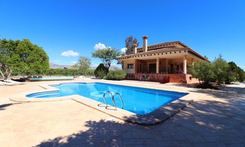 For sale of apartment in 