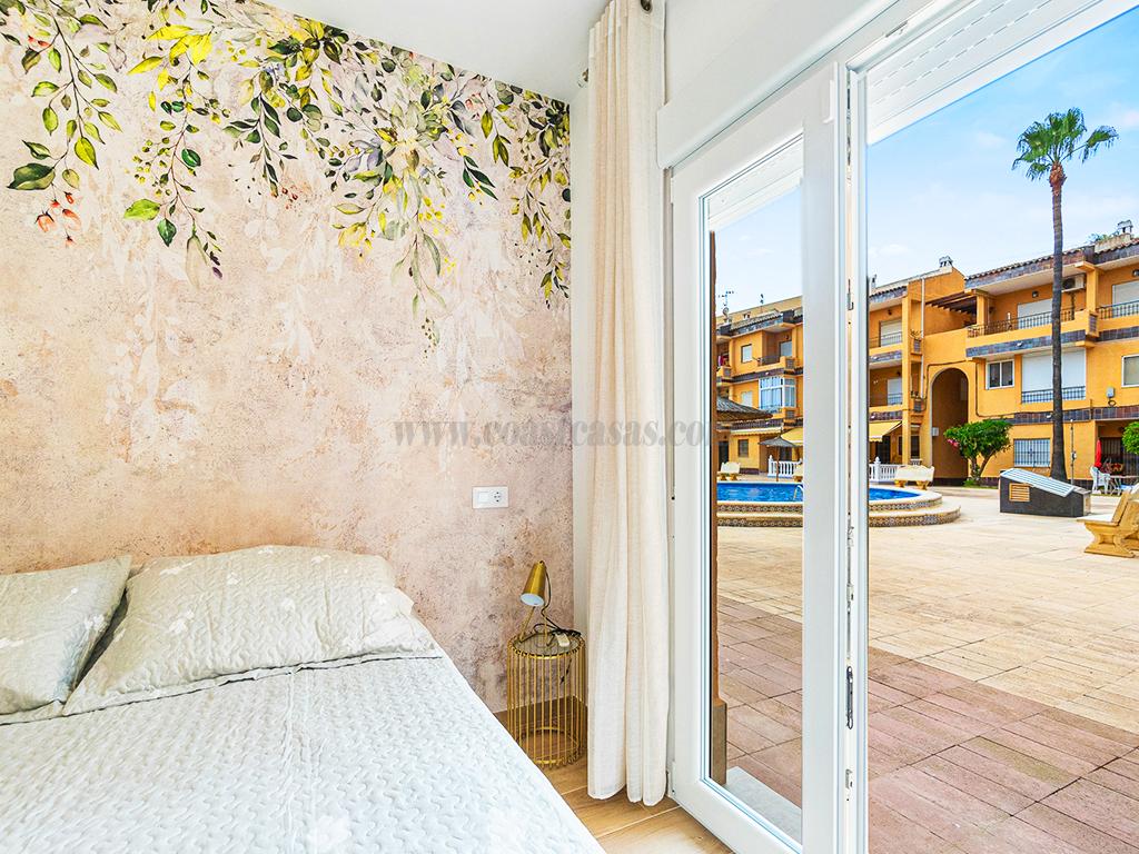 For rent of bungalow in Torrevieja