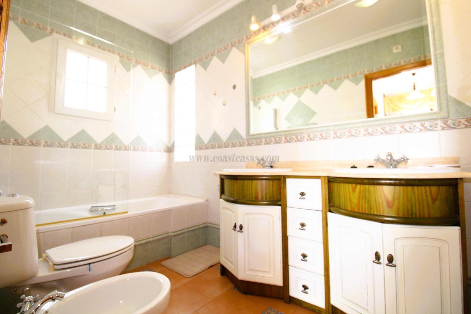 Venta de chalet en Orihuela Costa