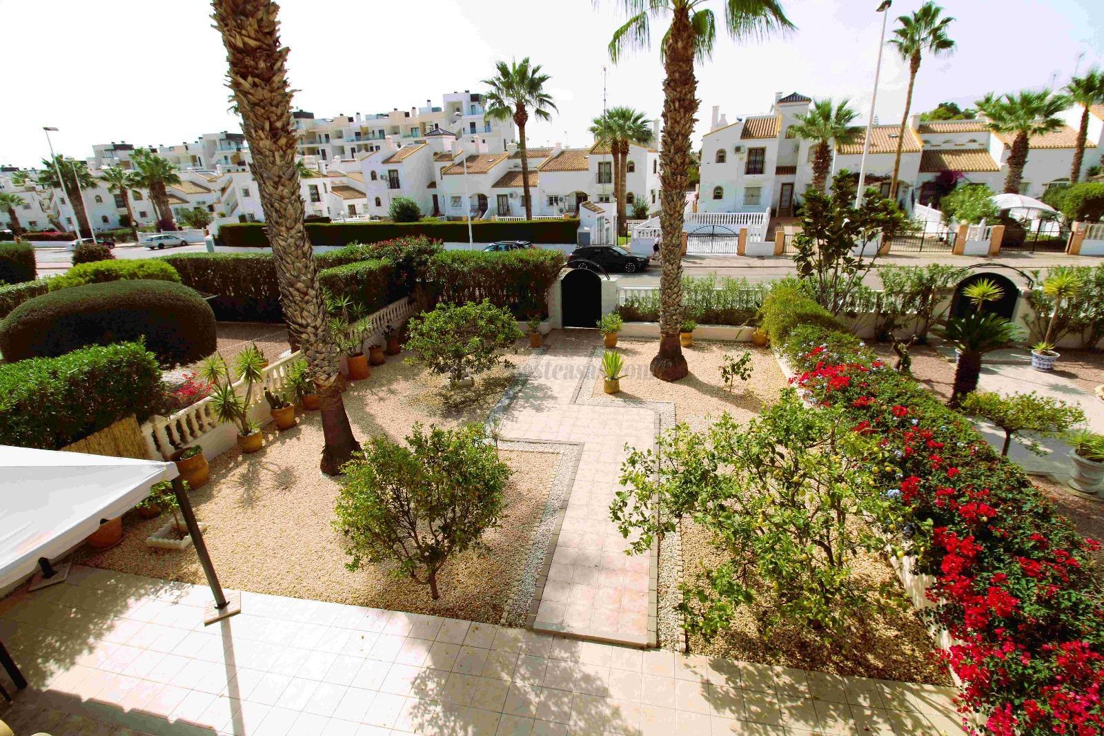 Venta de chalet en Orihuela Costa