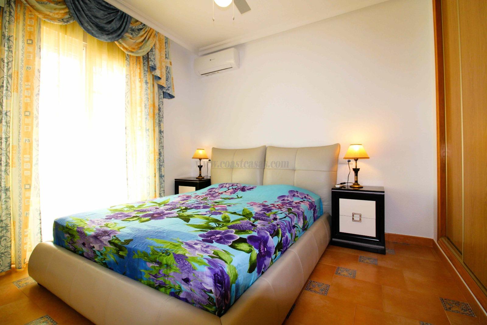 Venta de chalet en Orihuela Costa