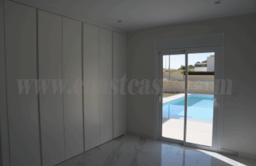 For sale of villa in La Romana