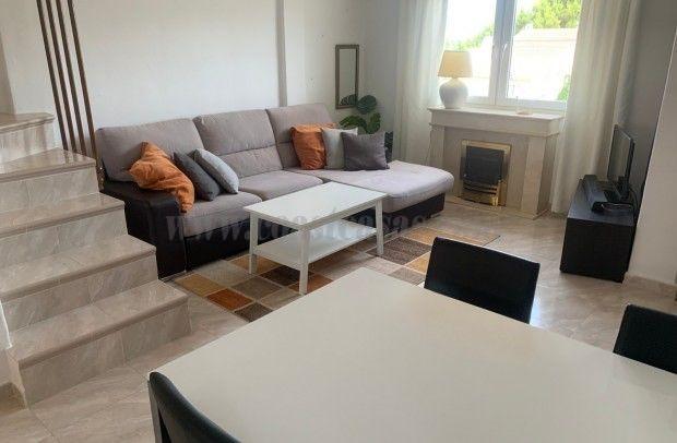 For sale of villa in Orihuela Costa