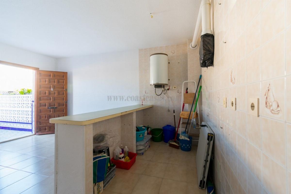For sale of house in Orihuela Costa