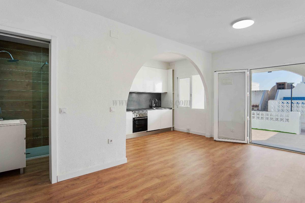 Zu verkaufen von bungalow in
 San Miguel de Salinas