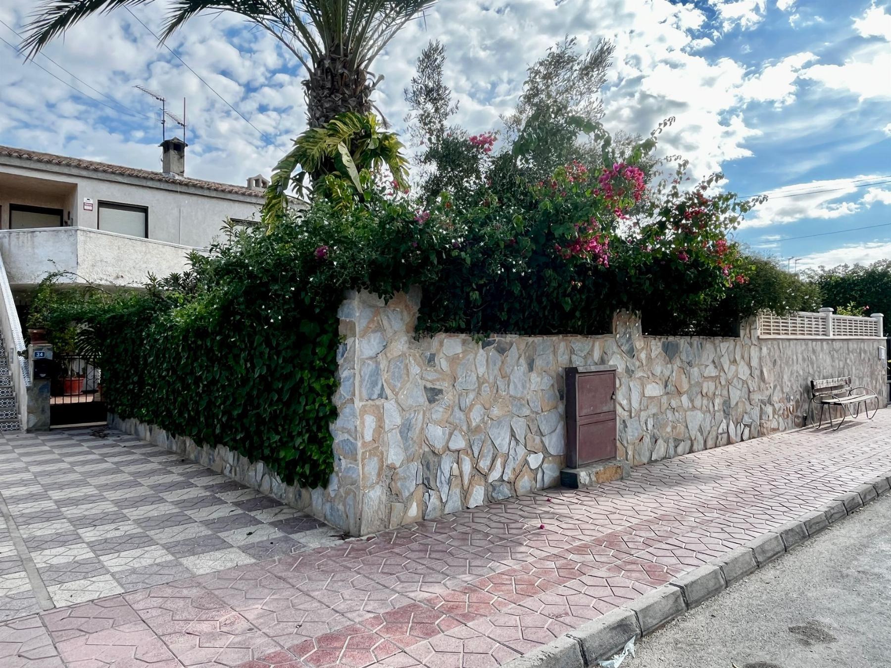 Venta de chalet en Orihuela Costa