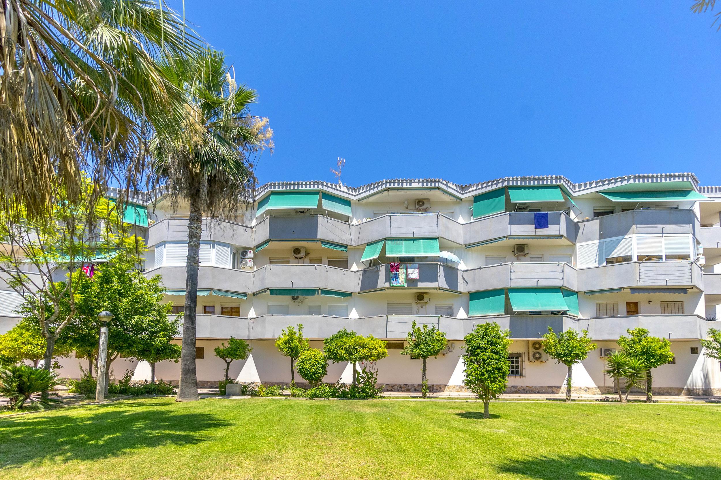 For rent of apartment in Orihuela Costa