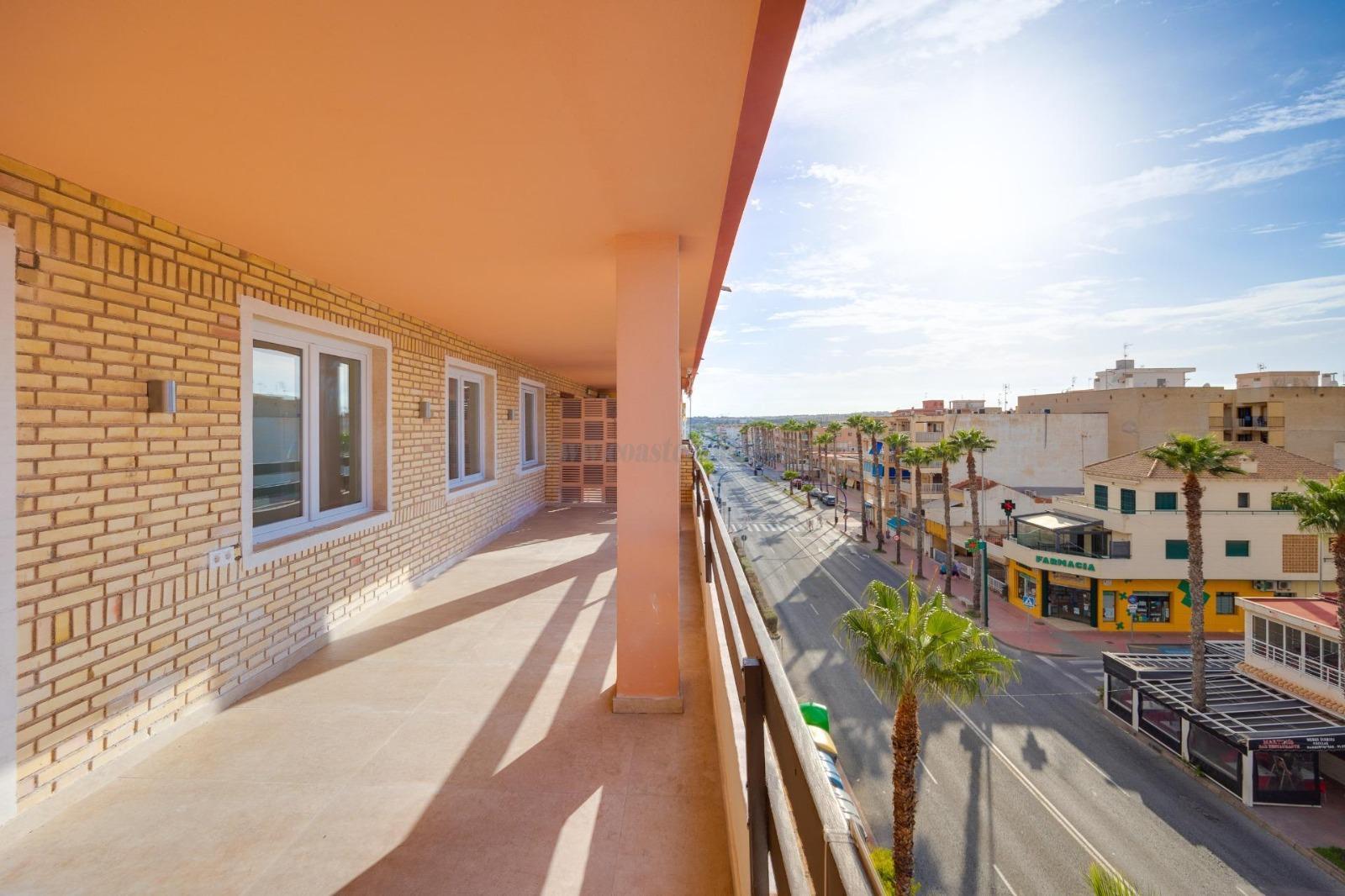 For sale of apartment in Torrevieja