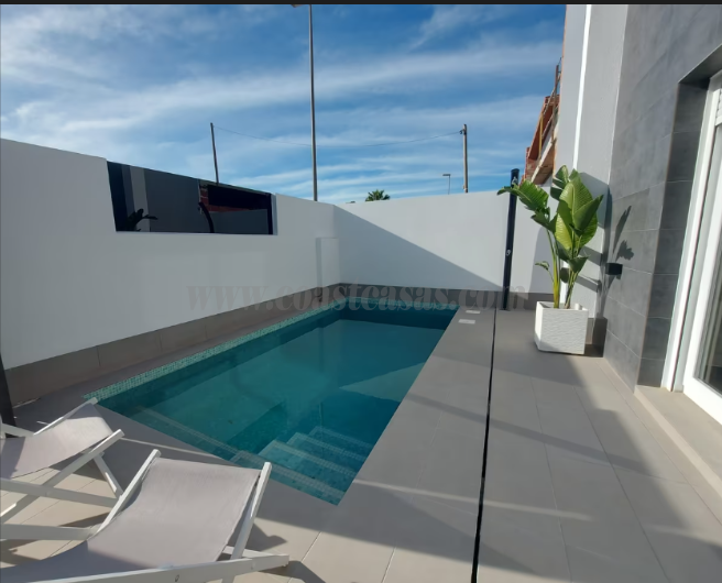 For sale of villa in Torre-Pacheco