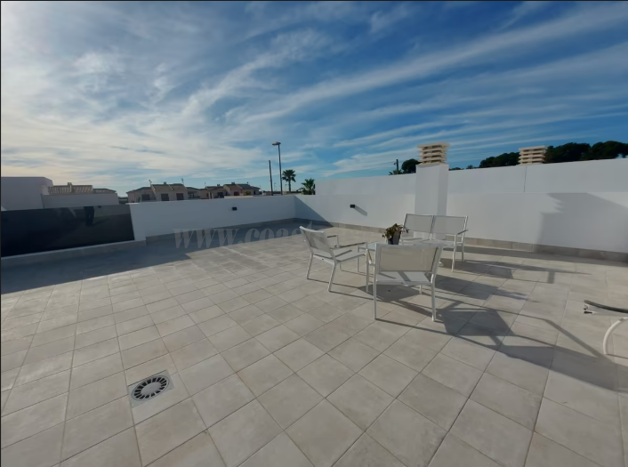 For sale of villa in Torre-Pacheco