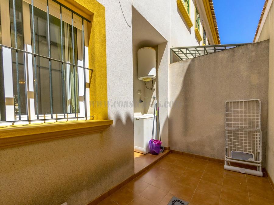 Verkoop van kleine villa in Orihuela Costa