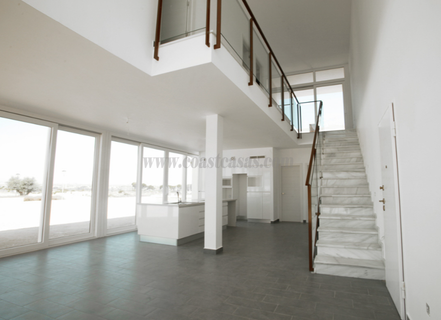 For sale of villa in Gran Alacant