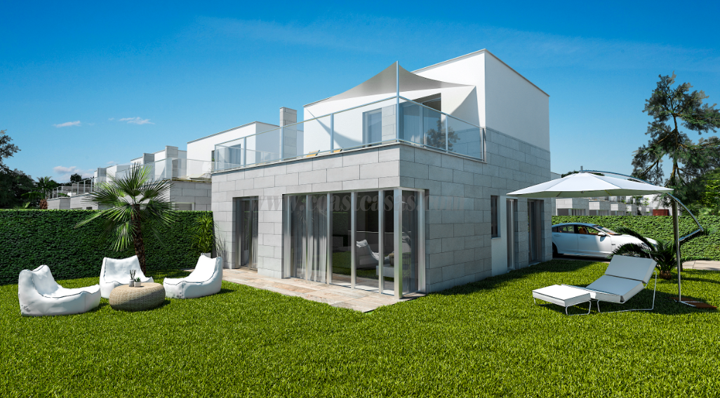 Venta de villa en Los Alcázares