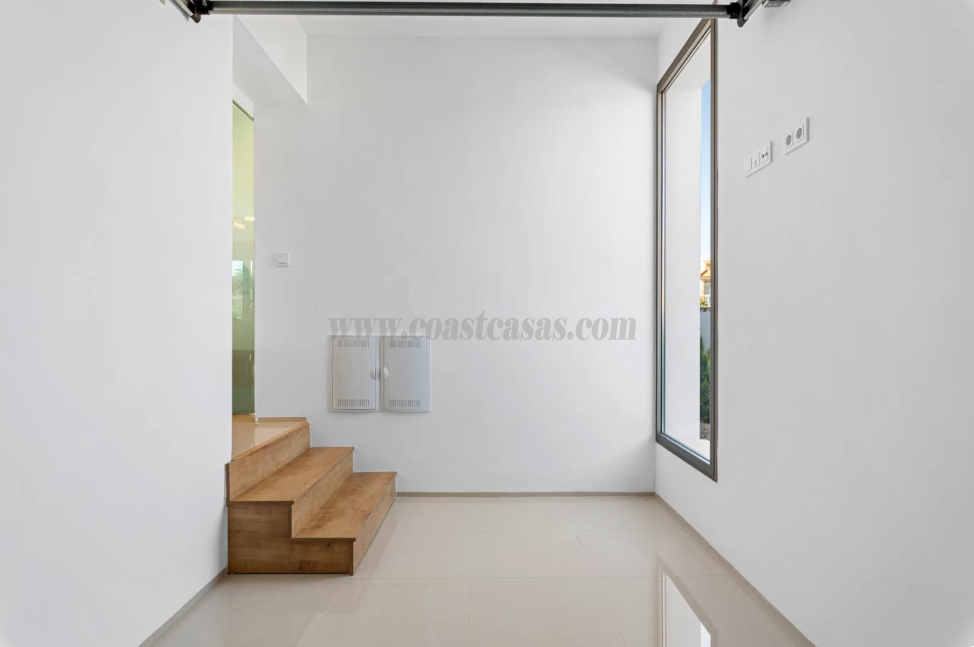 Venta de villa en Los Alcázares