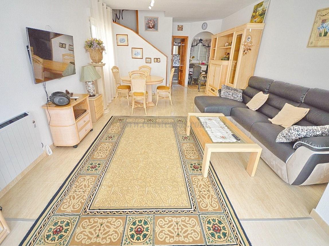For rent of villa in Orihuela Costa