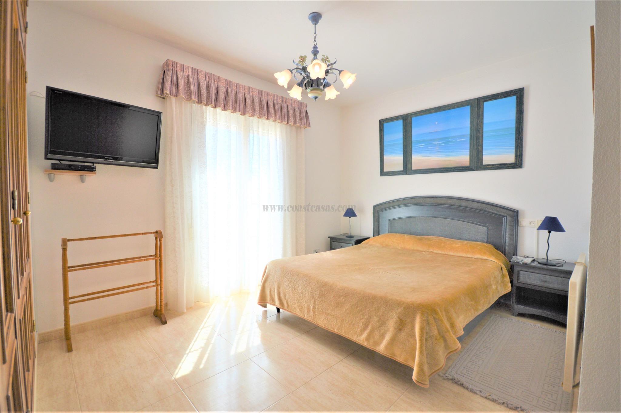 For rent of villa in Orihuela Costa