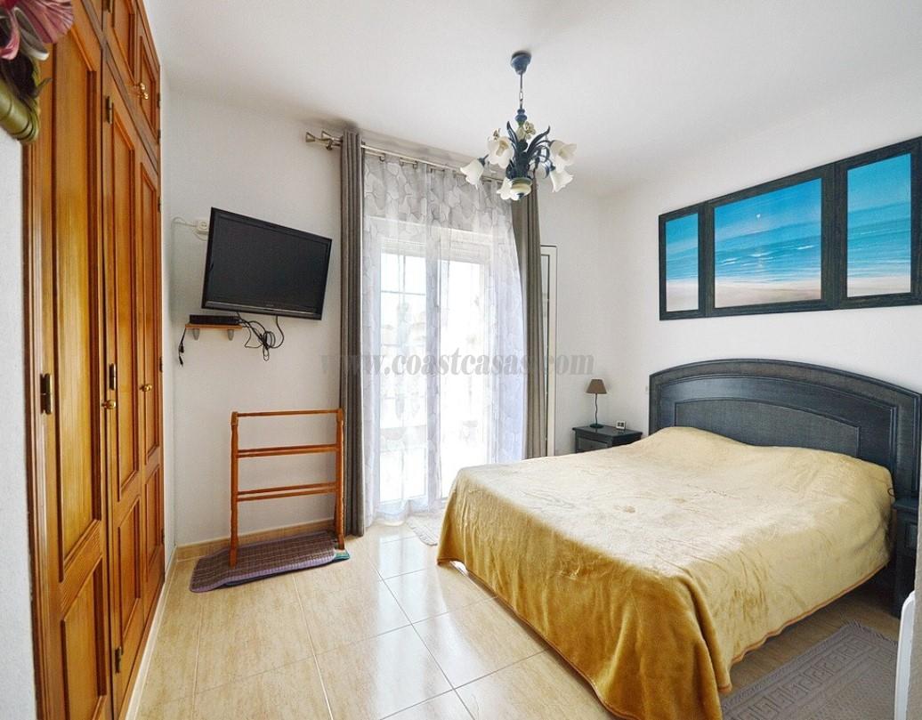 For rent of villa in Orihuela Costa