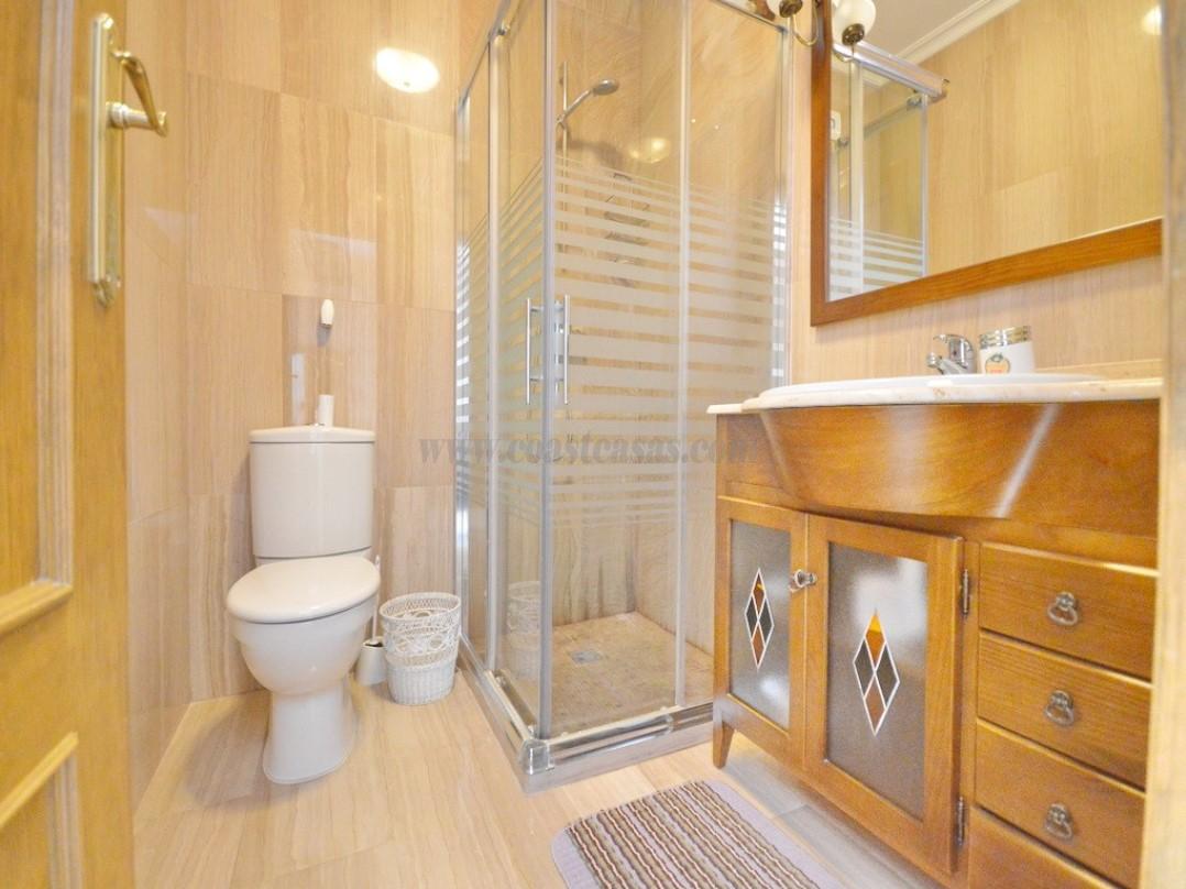 For rent of villa in Orihuela Costa