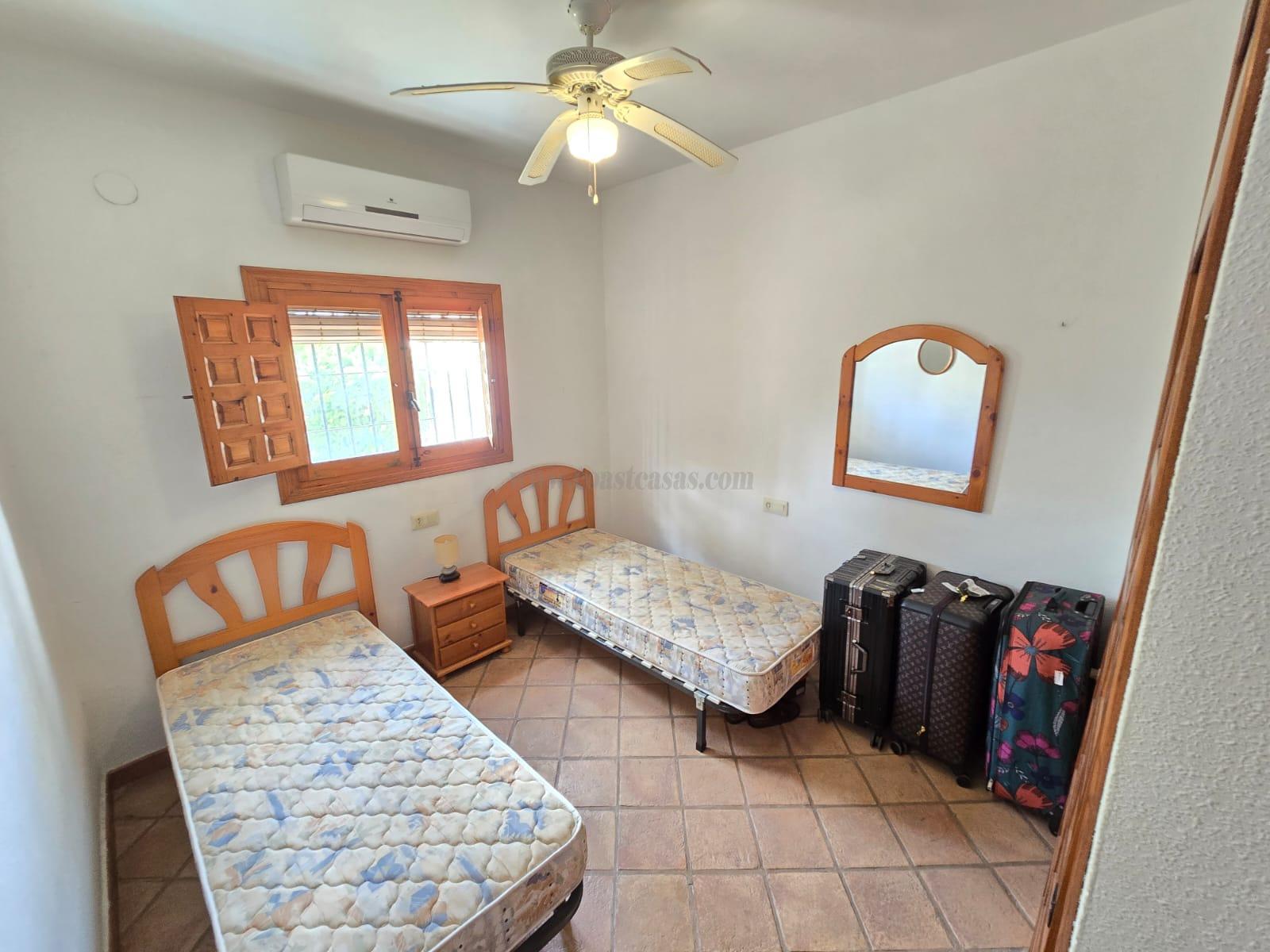 Venta de chalet en Orihuela Costa