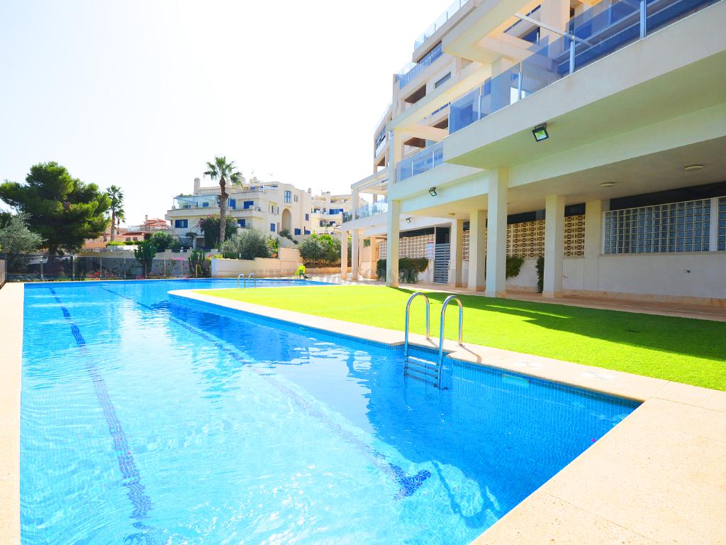 For sale of apartment in Orihuela Costa