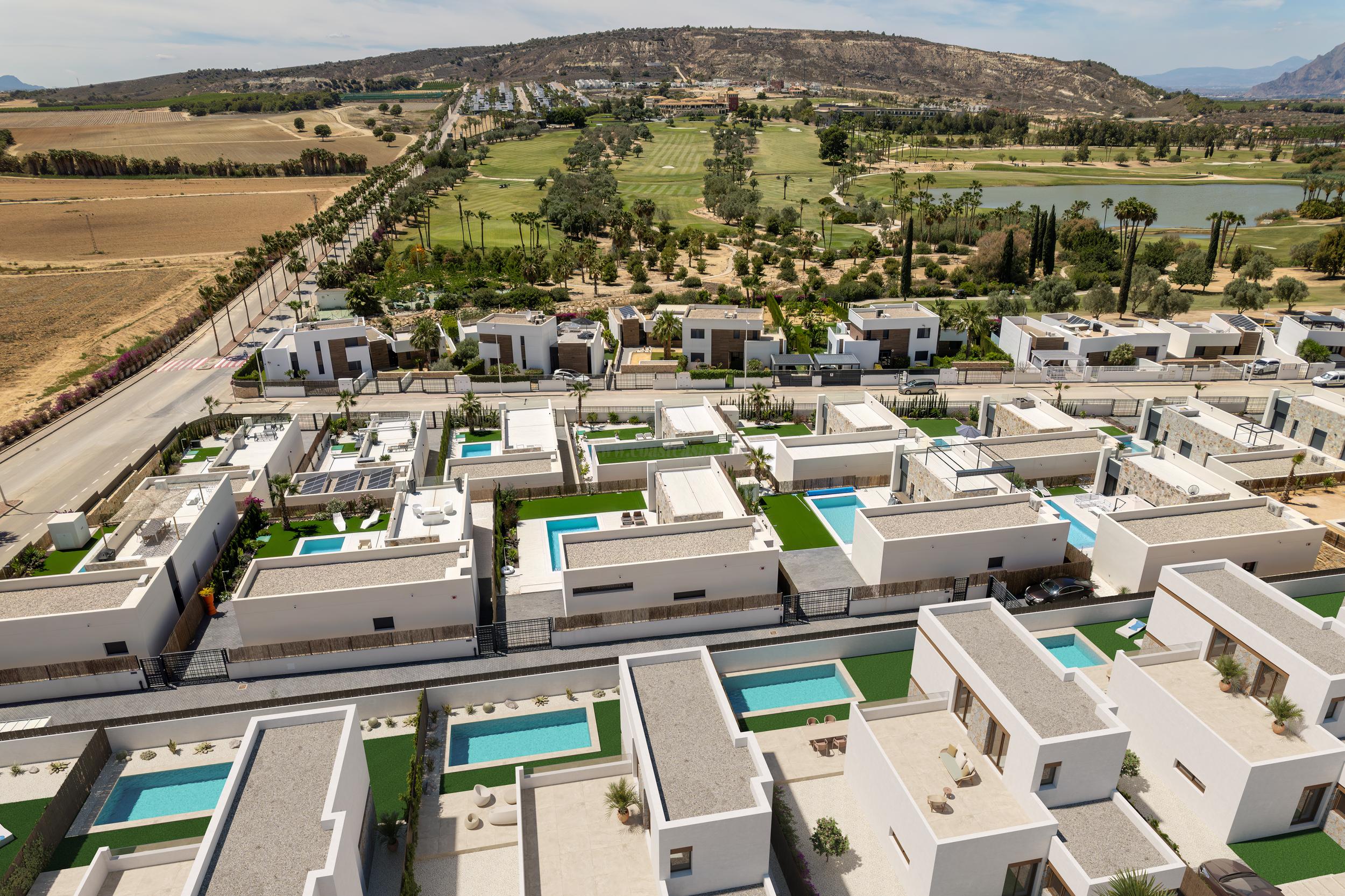 Venta de villa en Algorfa