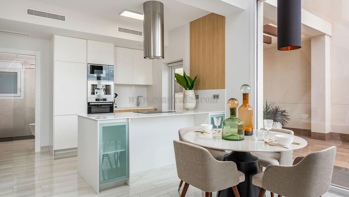 Venta de villa en Los Montesinos