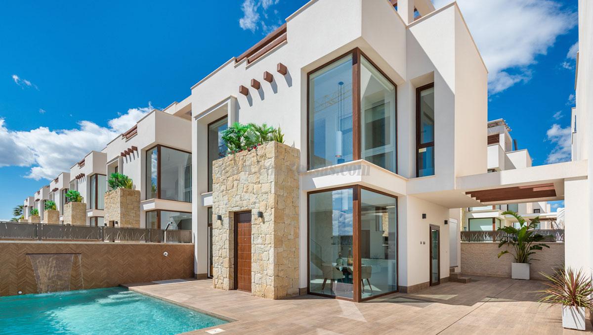 Sprzedaż z dom/willa w Los Montesinos