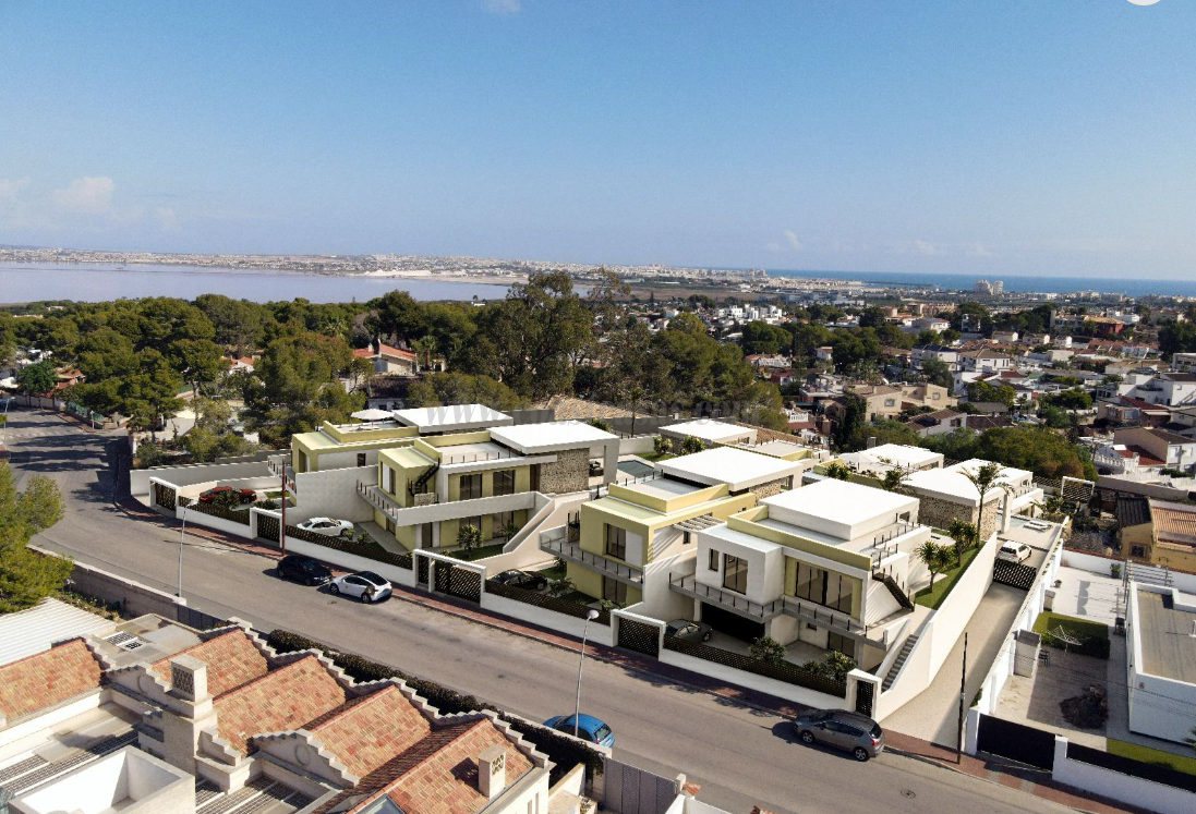 For sale of villa in Torrevieja