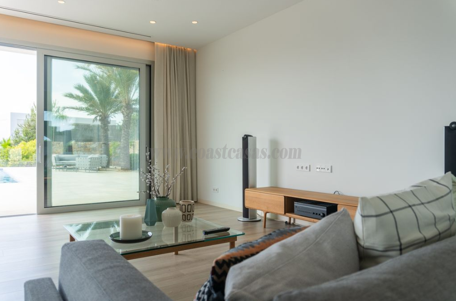 Venta de villa en Orihuela