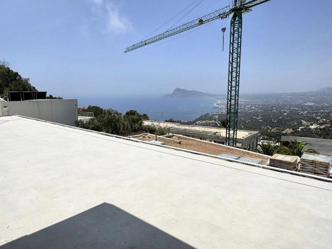 For sale of villa in Altea