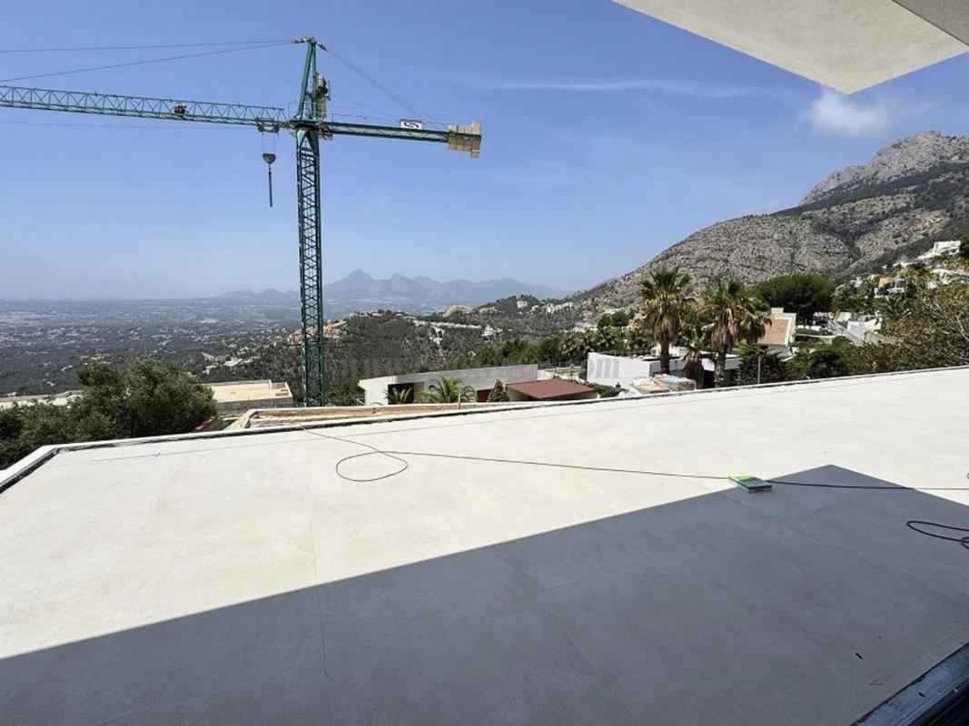 For sale of villa in Altea