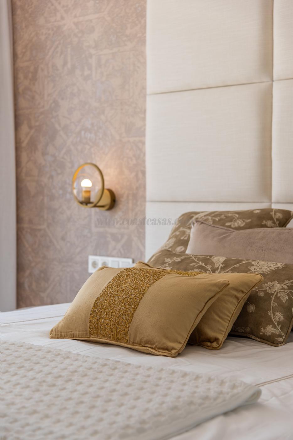 For sale of villa in Orihuela