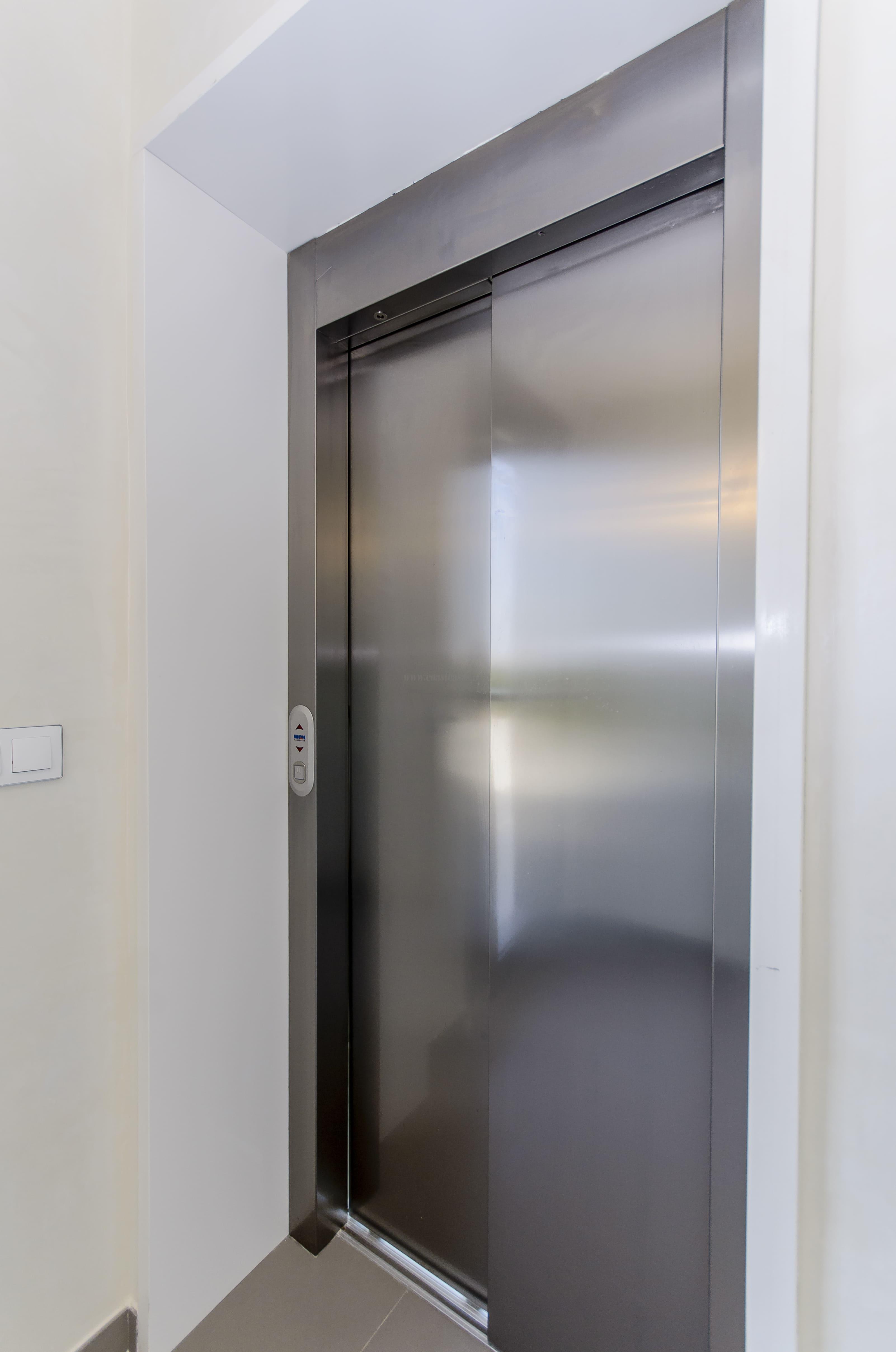 Venta de villa en Orihuela