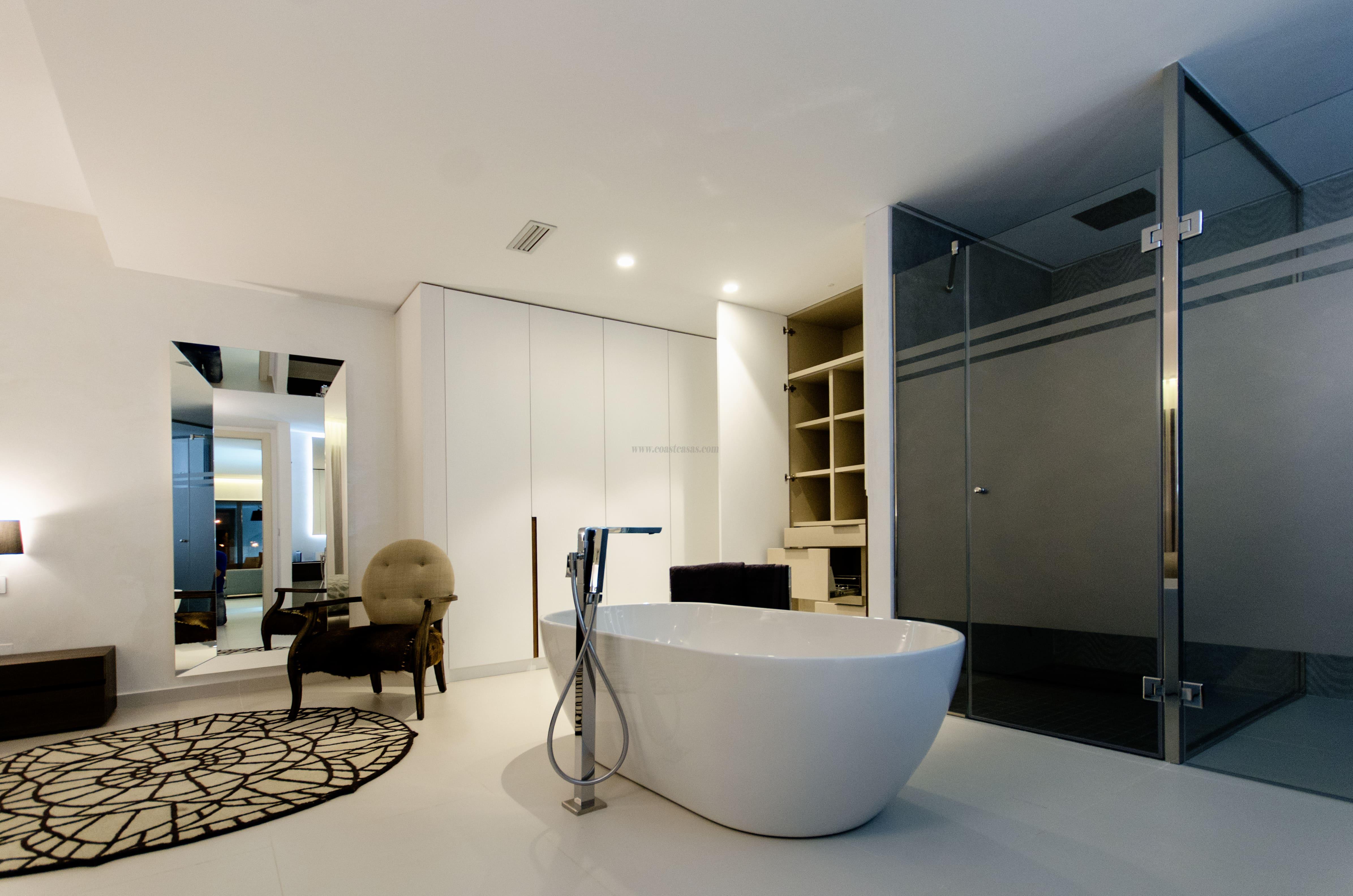 For sale of villa in Orihuela