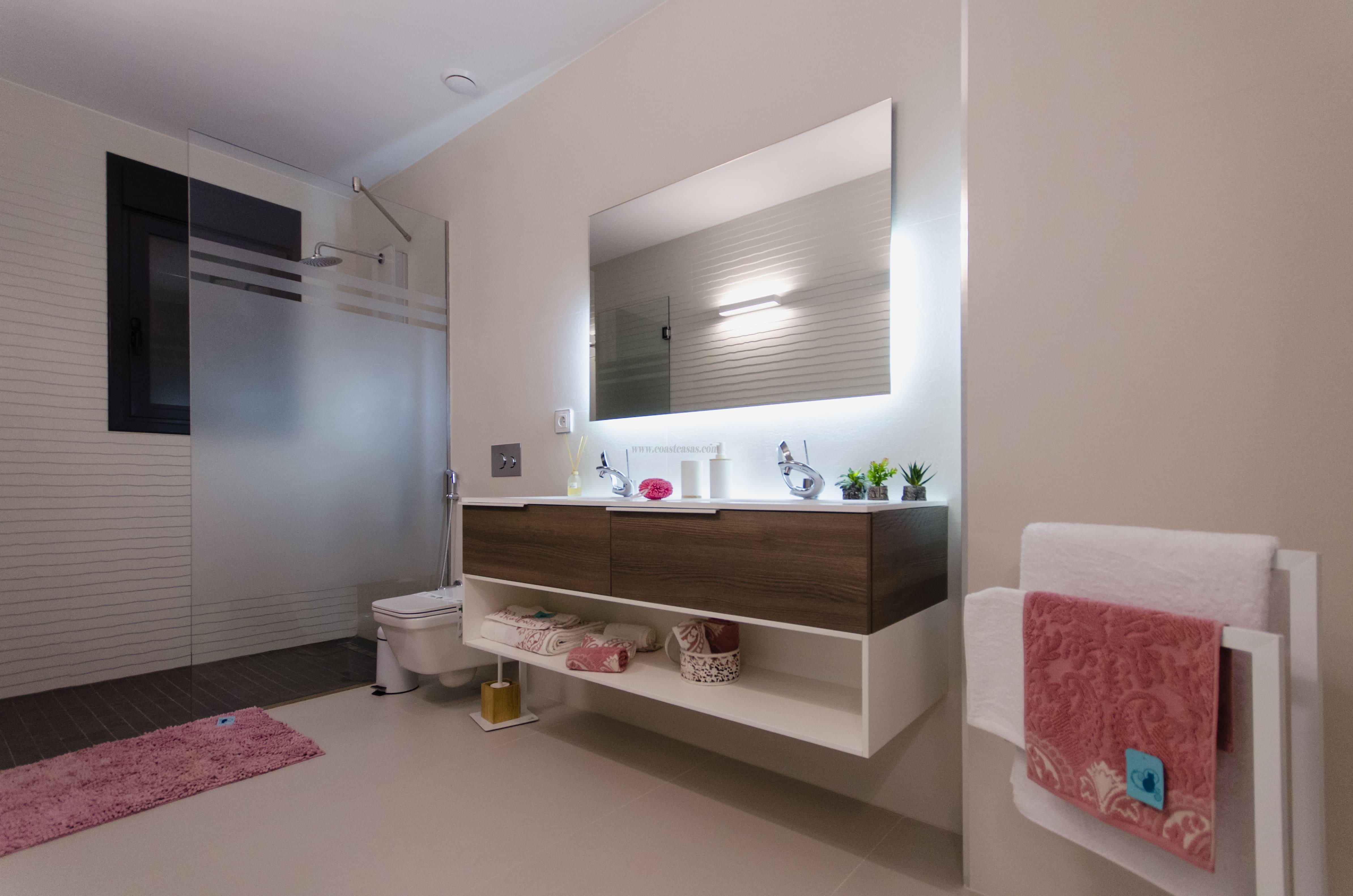 For sale of villa in Orihuela