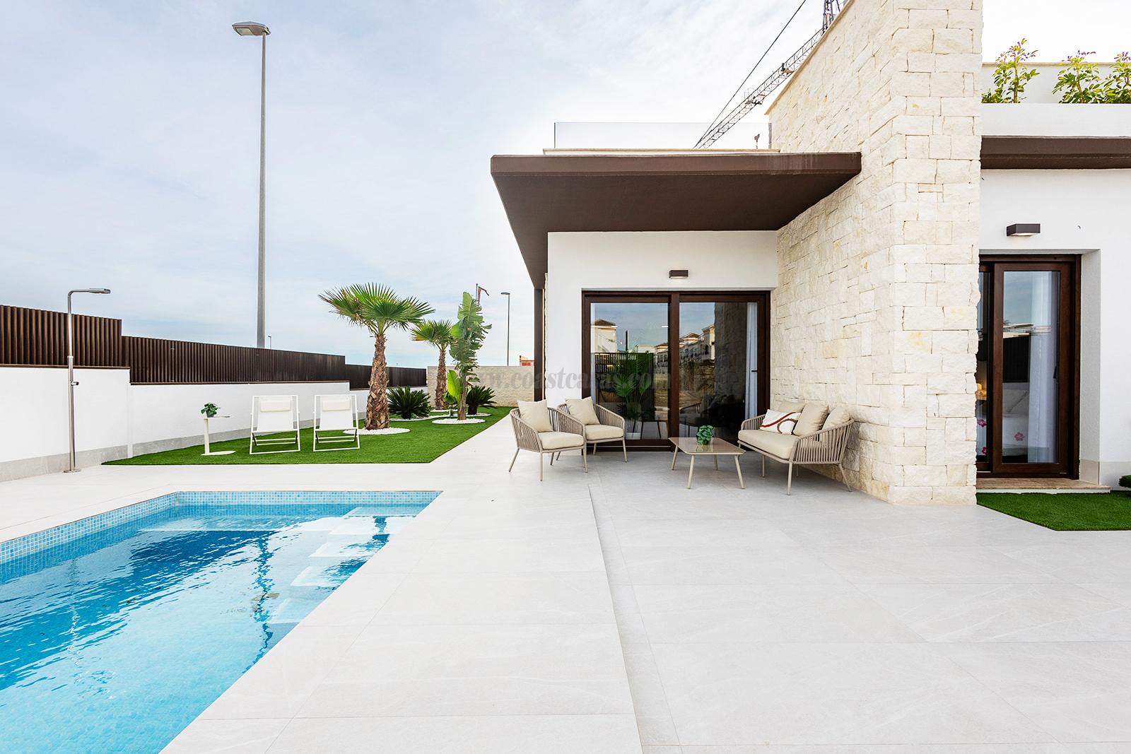 Venta de villa en Orihuela