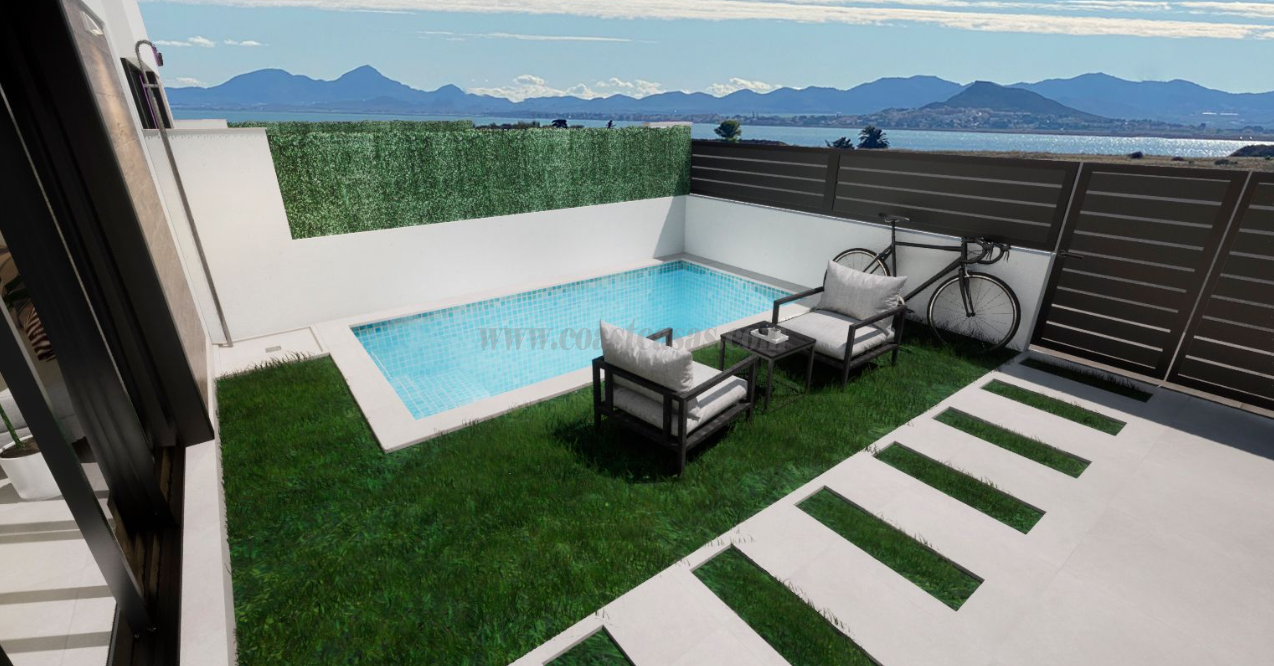 Venta de villa en Los Alcázares