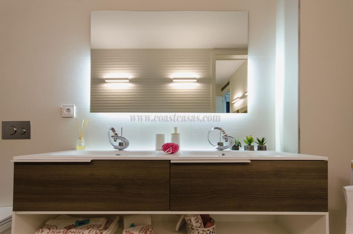 Venta de villa en San Miguel de Salinas