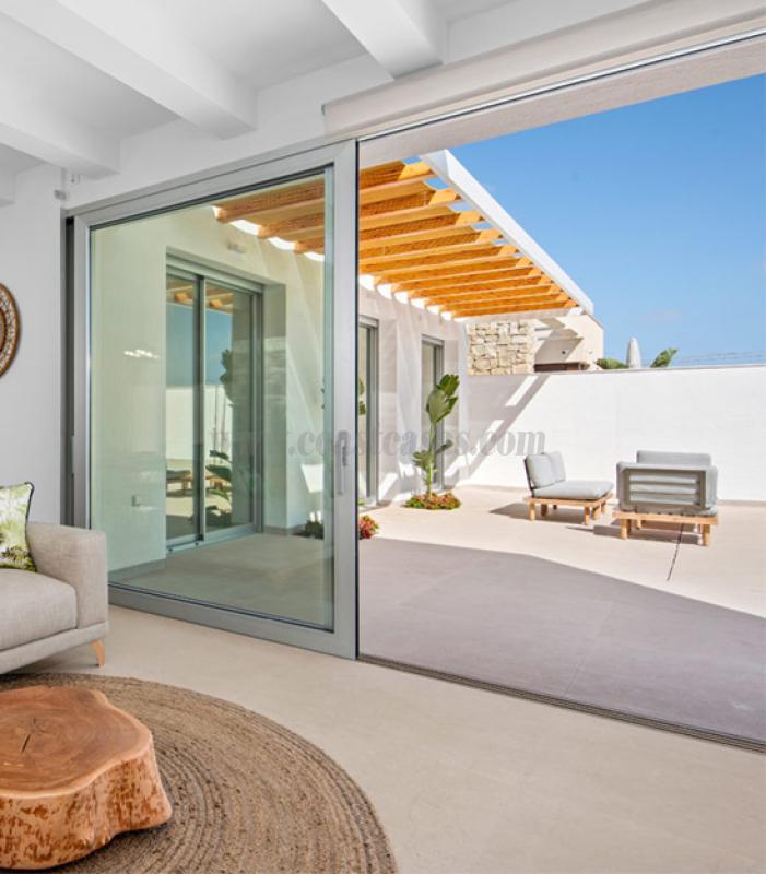 Venta de villa en Dolores