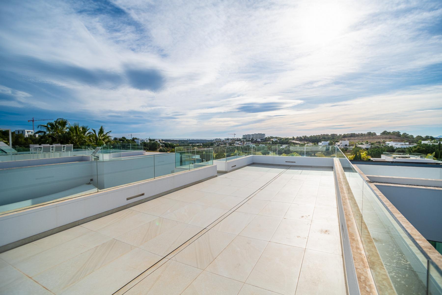 For sale of villa in Orihuela Costa