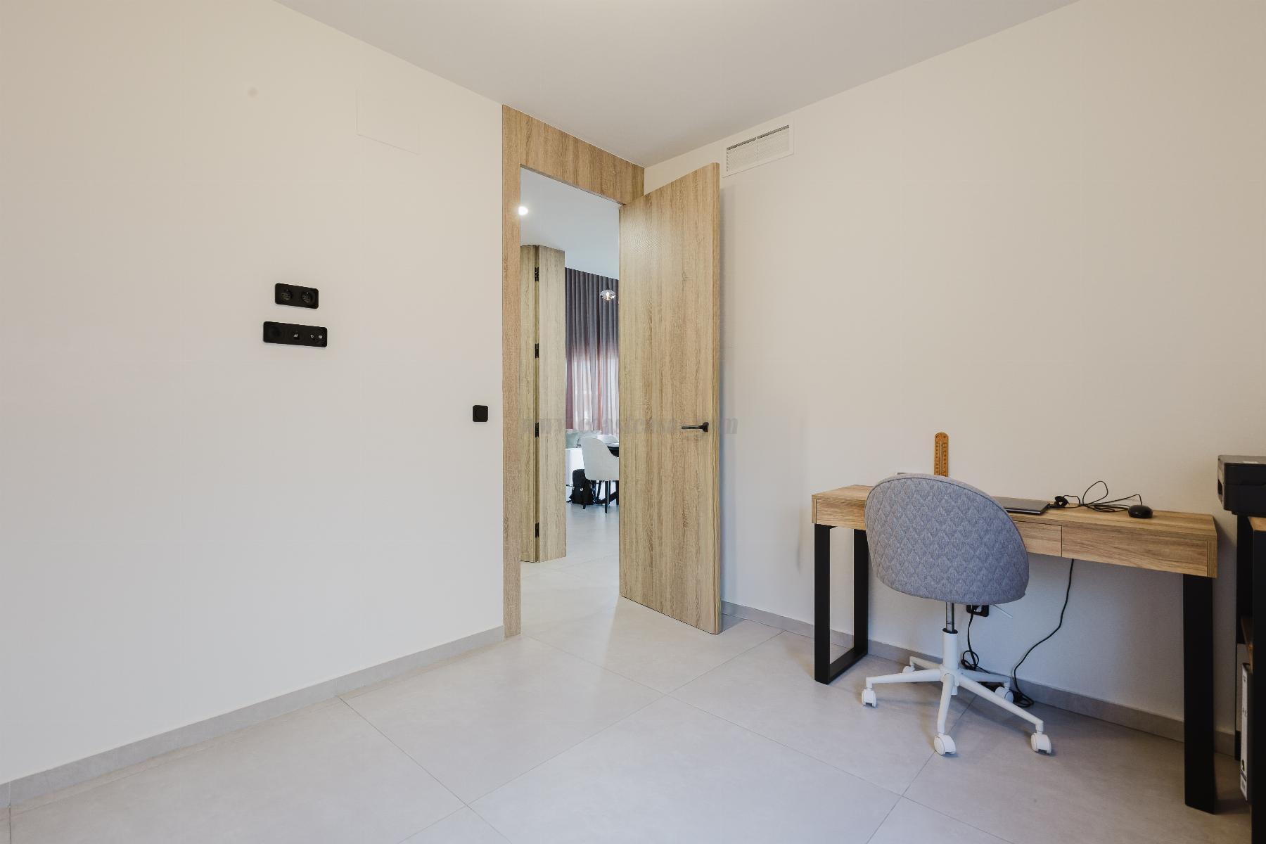 Venta de villa en Algorfa