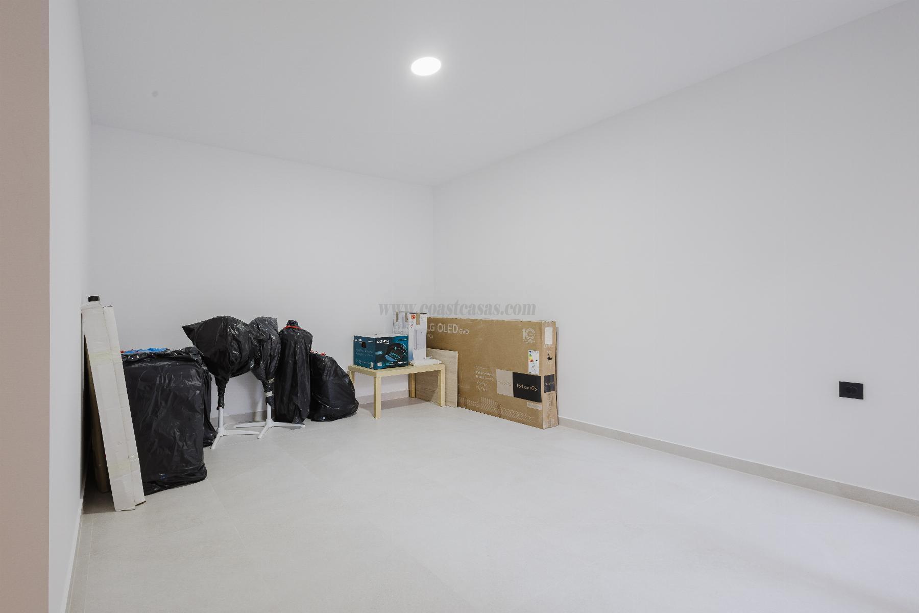 Venta de villa en Algorfa