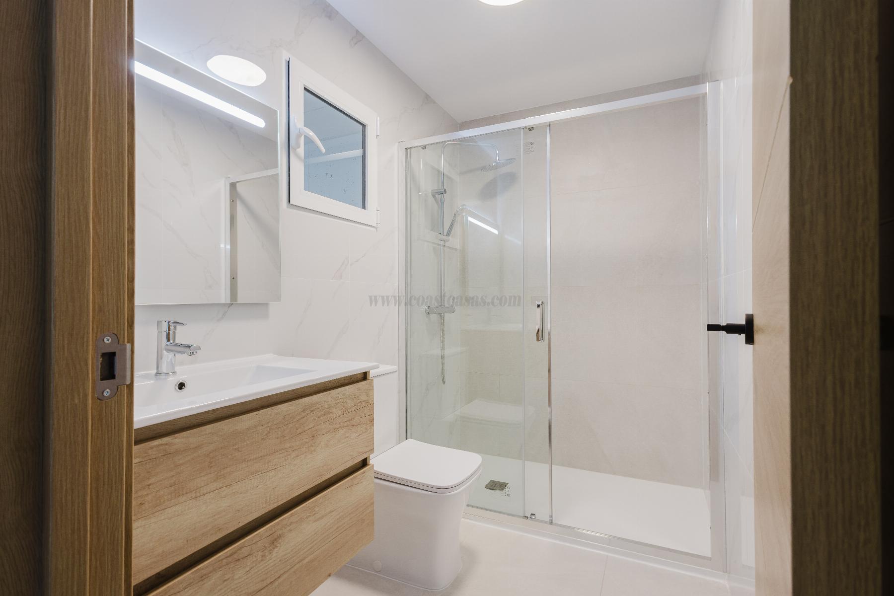 Venta de villa en Algorfa