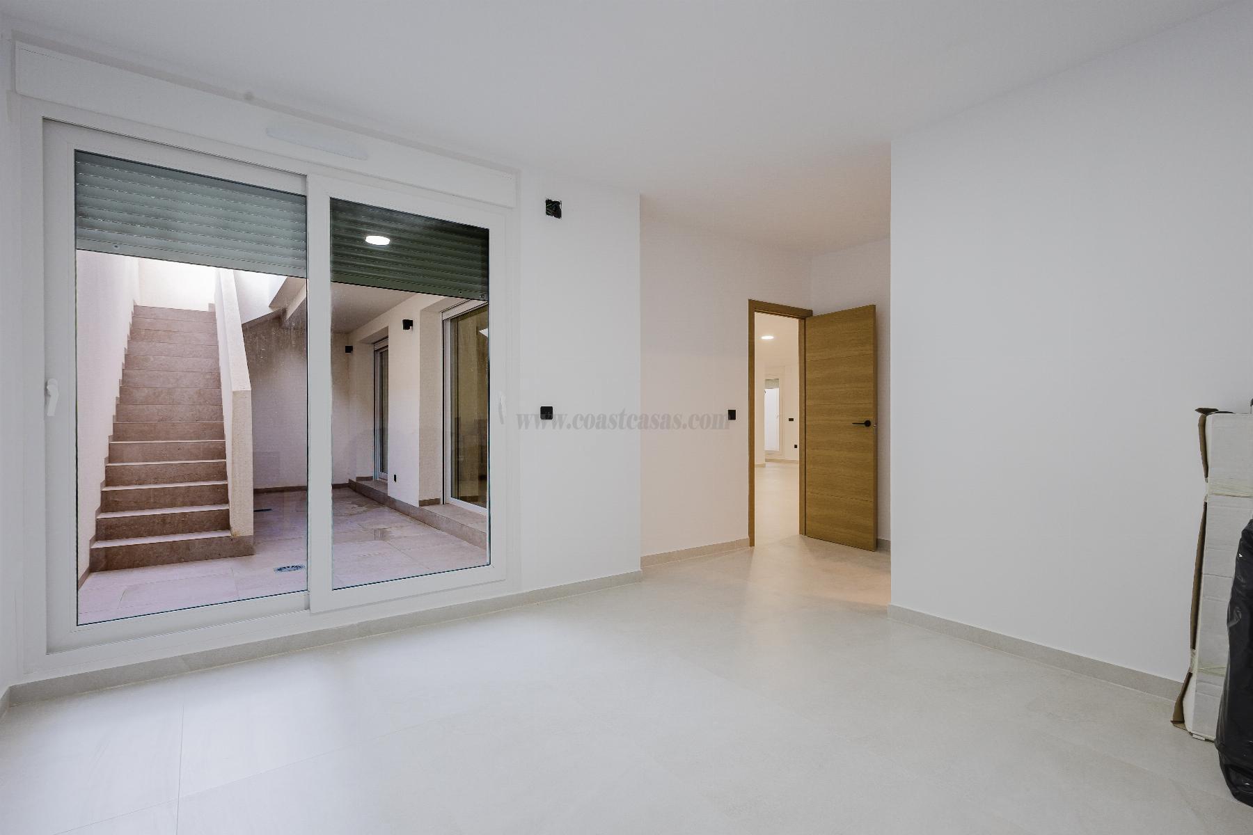 Venta de villa en Algorfa