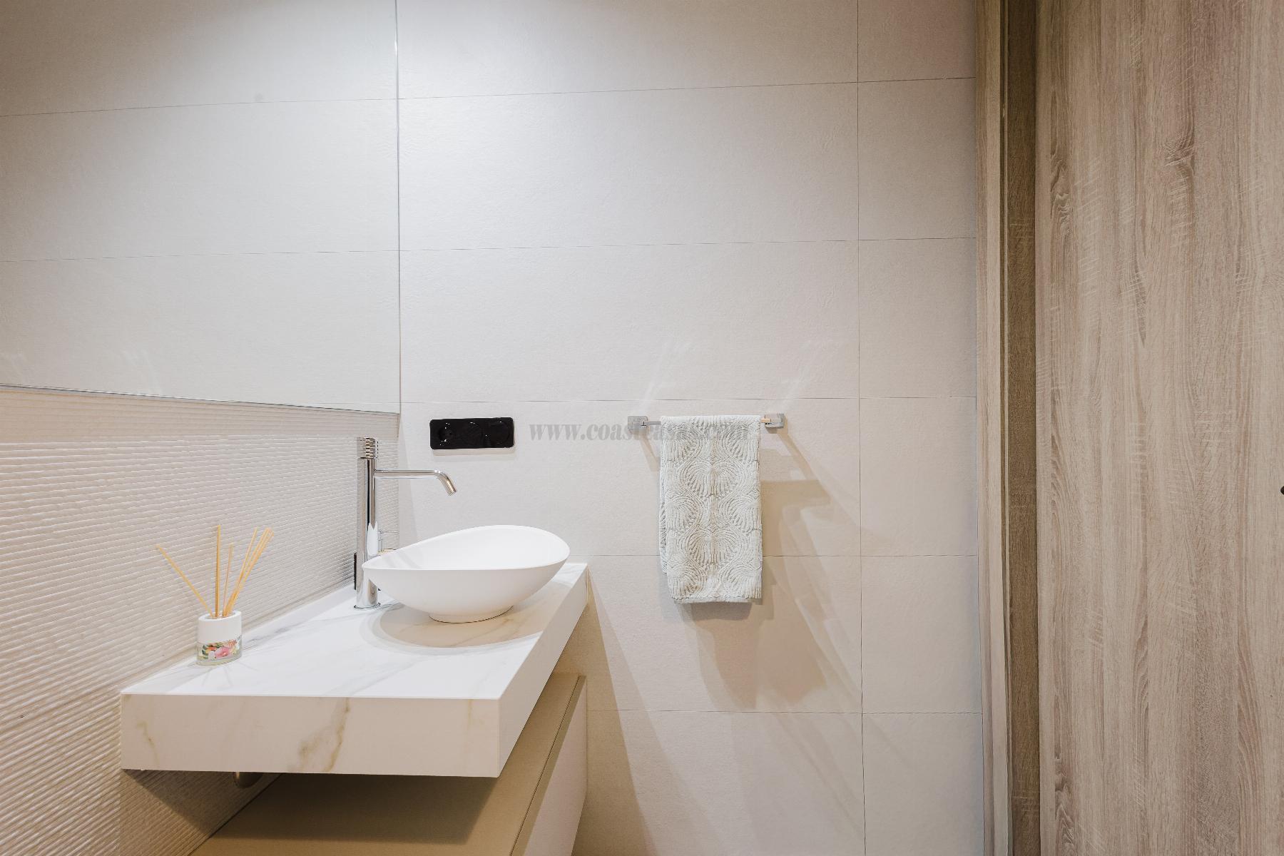 Venta de villa en Algorfa