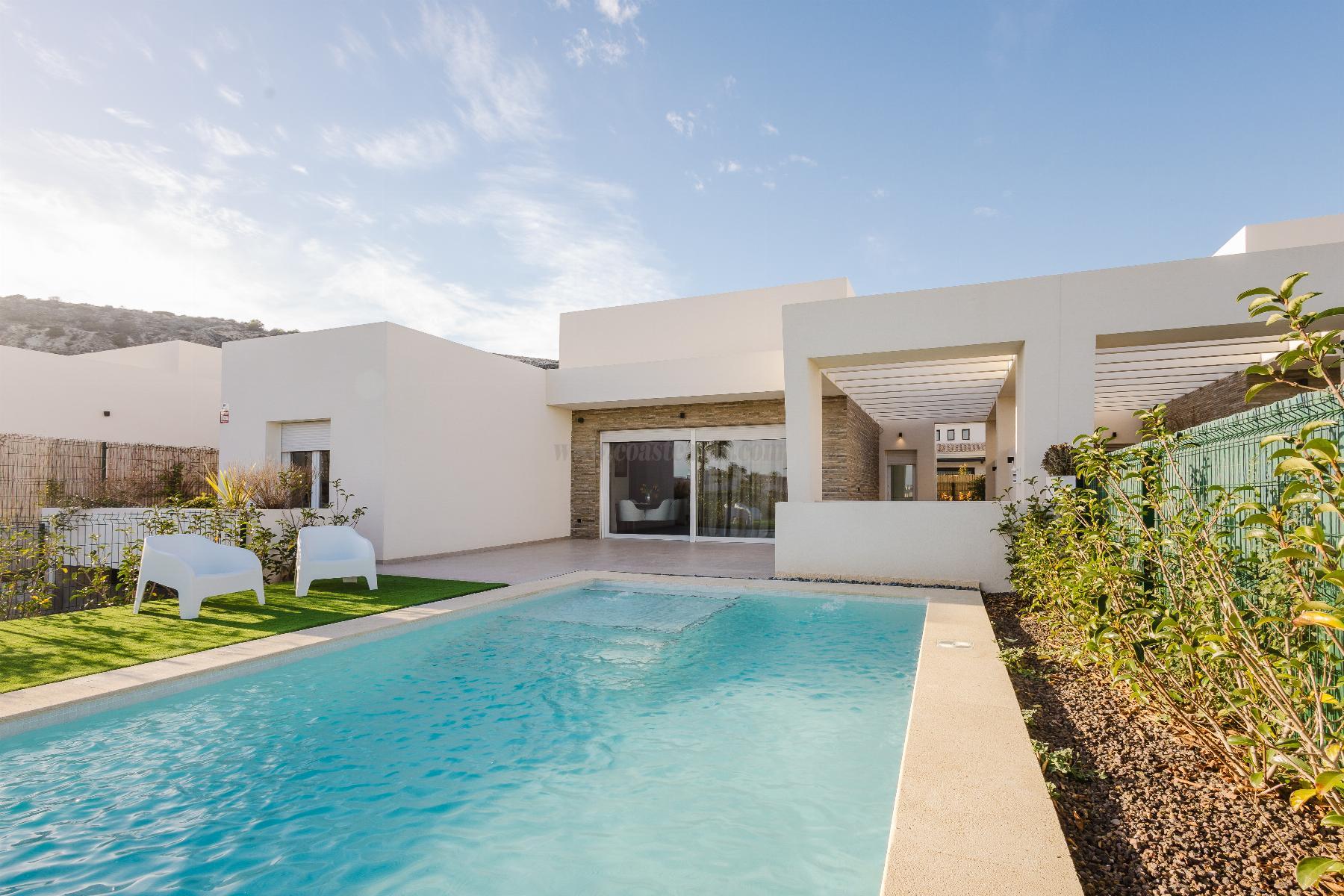 Venta de villa en Algorfa
