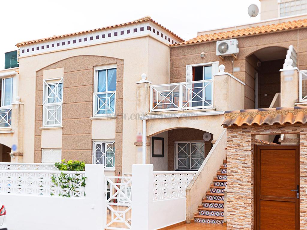 For sale of bungalow in Torrevieja