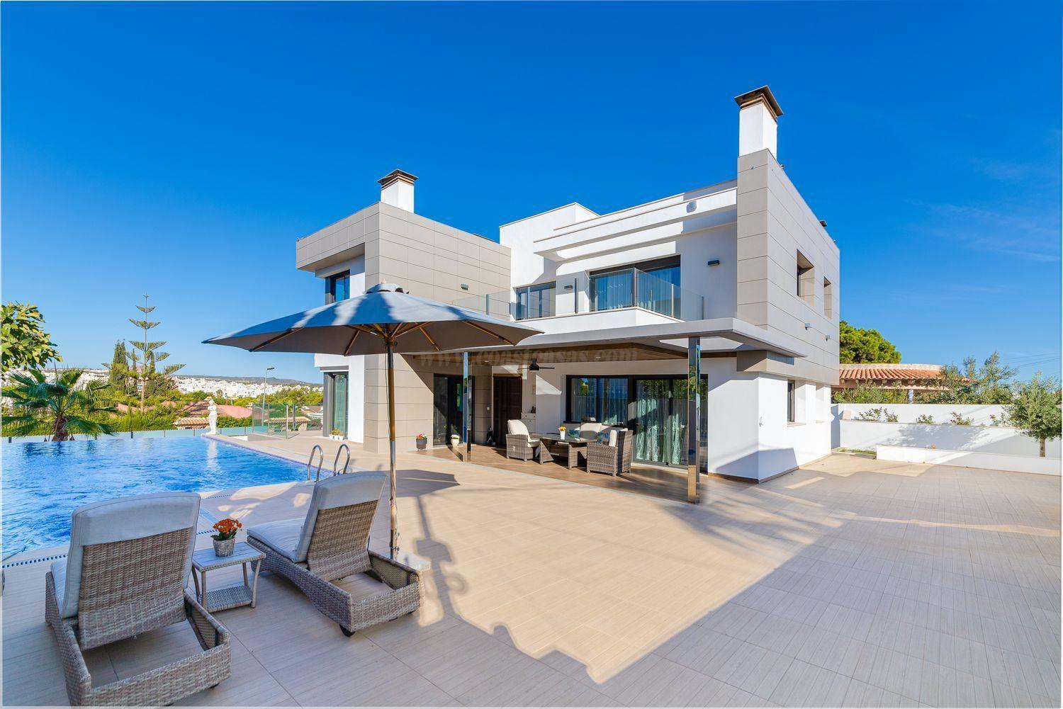 Venta de villa en Torrevieja