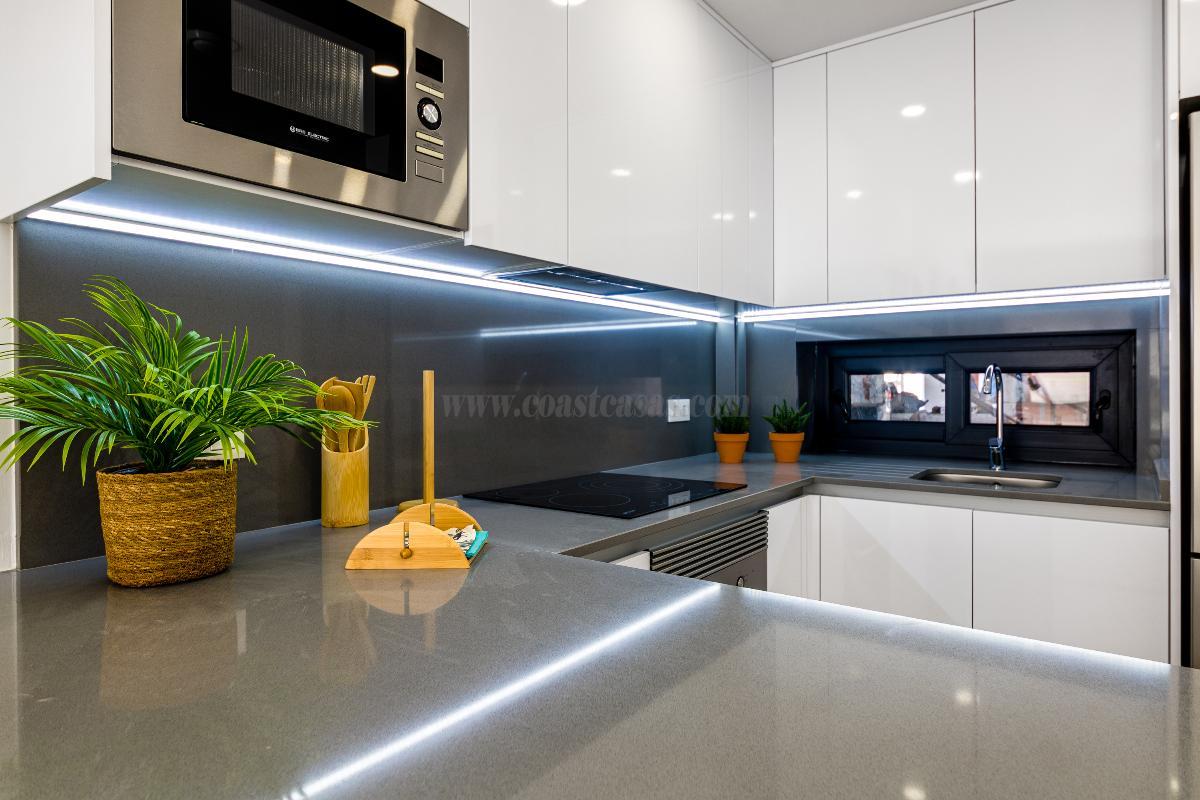 Zu verkaufen von appartement in
 Orihuela Costa